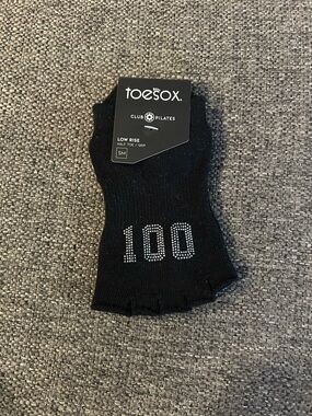 toesox Black Half-Toe Grip Socks